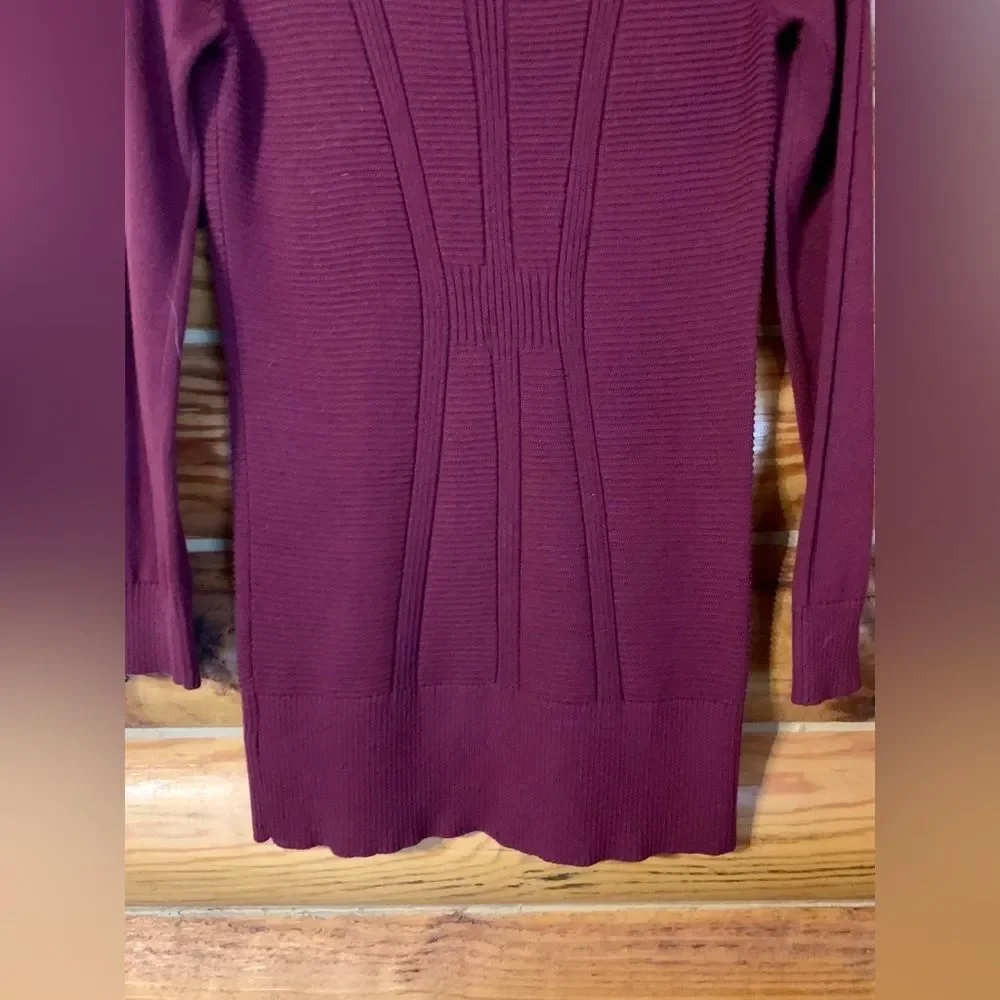 Style & Co. Tunic Length Burgundy Sweater with Angled Flap Collar Medium - Picture 8 of 10